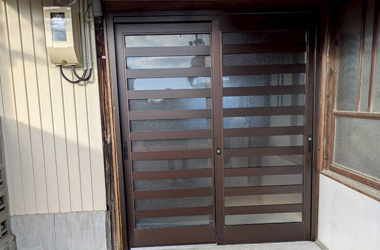 未利用空間を趣味室へ改装｜玄関新設＆古材再生リフォーム